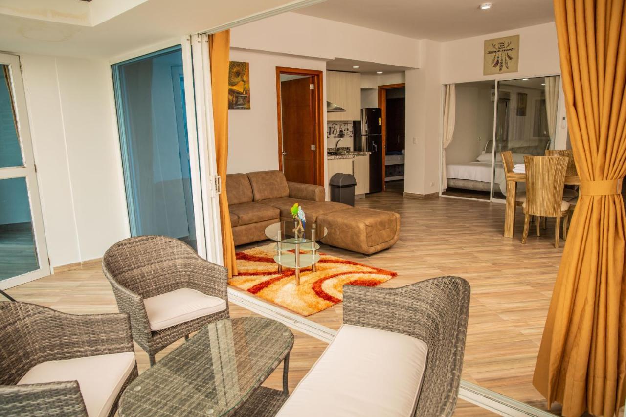 Poseidon Lake Apartments Cartagena Exterior photo