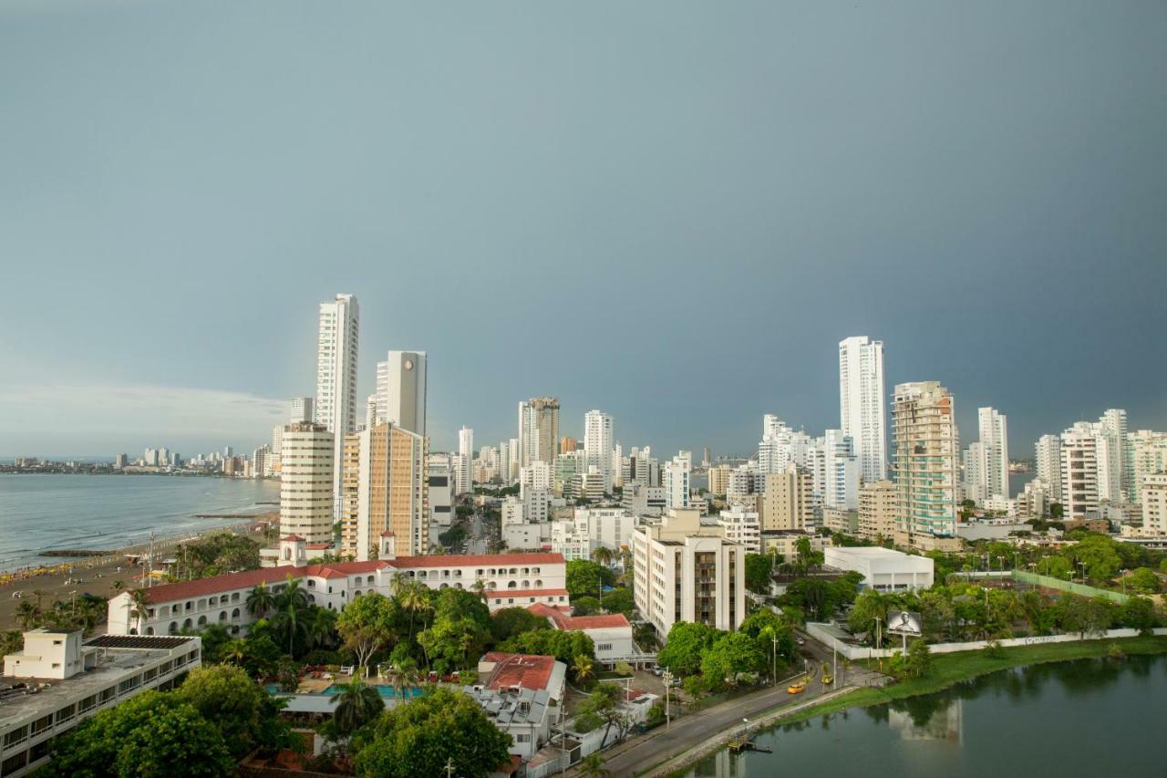 Poseidon Lake Apartments Cartagena Exterior photo