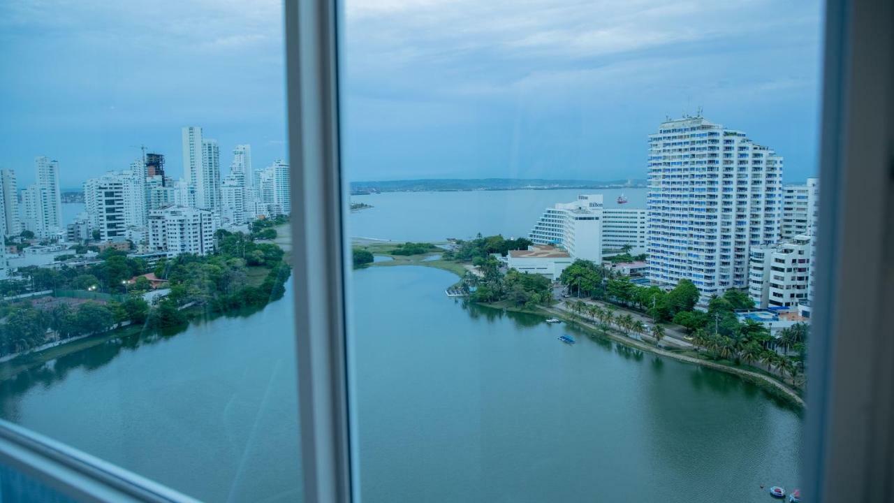 Poseidon Lake Apartments Cartagena Exterior photo